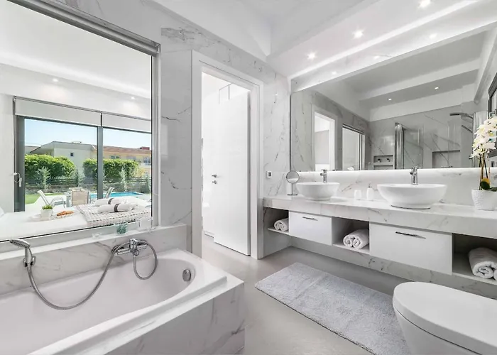 Summer Light Вилла Киотари